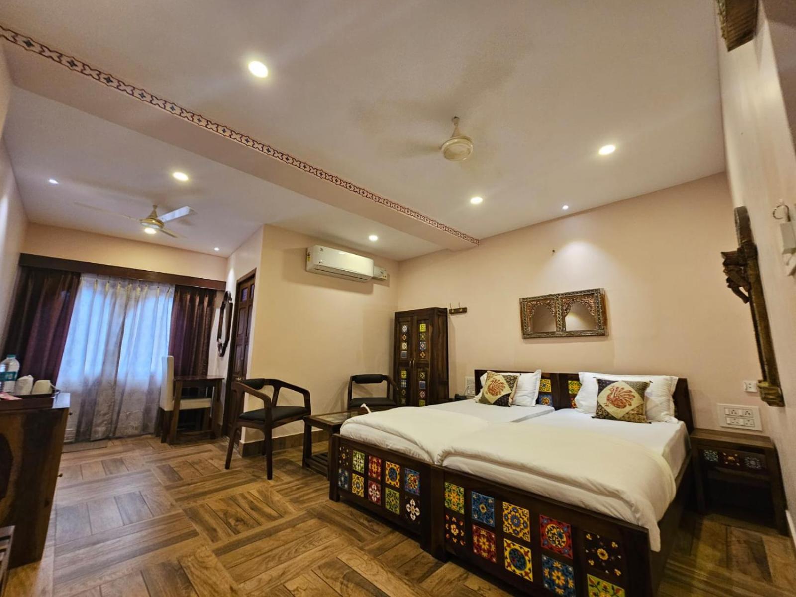 Hotel Khamma Heritage Jodhpur  Habitación foto